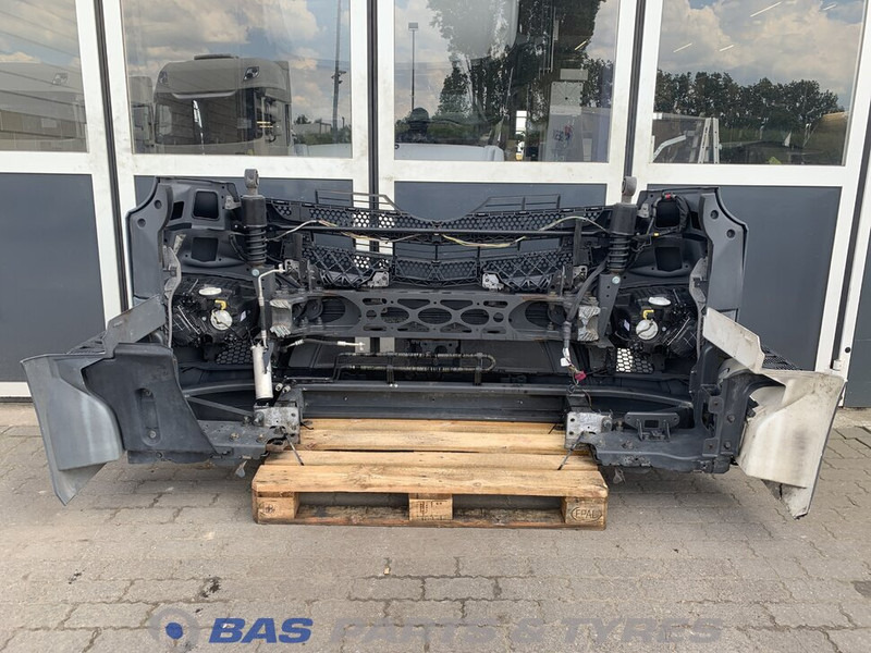 Mercedes-Benz Antos MP4 Bumper Mercedes A 960 310 23 22 - مصد - شاحنة: صورة 4 Mercedes-Benz Antos MP4 Bumper Mercedes A 960 310 23 22 - مصد - شاحنة: صورة 4