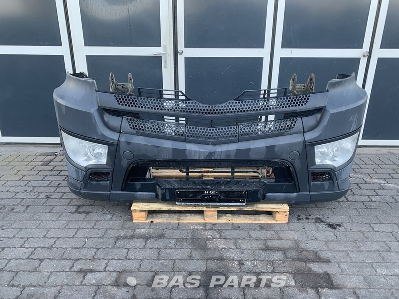 Mercedes-Benz Antos MP4 Bumper Mercedes A 960 880 63 72 - مصد - شاحنة: صورة 1 Mercedes-Benz Antos MP4 Bumper Mercedes A 960 880 63 72 - مصد - شاحنة: صورة 1