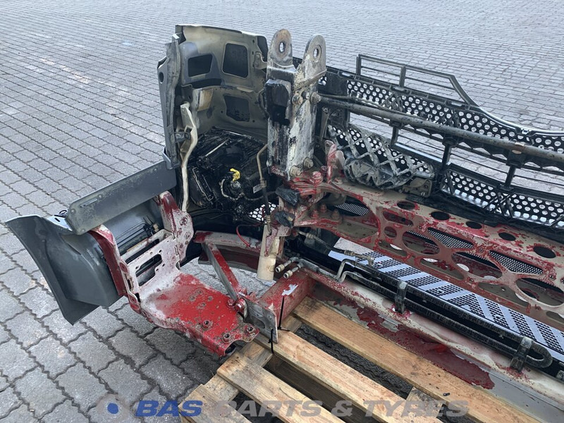 Mercedes-Benz Antos MP4 Bumper Mercedes A 960 880 63 72 - مصد - شاحنة: صورة 4 Mercedes-Benz Antos MP4 Bumper Mercedes A 960 880 63 72 - مصد - شاحنة: صورة 4