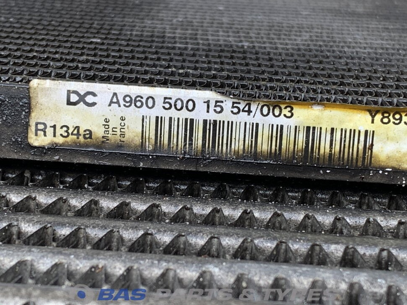 Mercedes-Benz Antos MP4 Koelerpakket Mercedes OM470LA 430 A 960 500 28 01 - مشعاع - شاحنة: صورة 5 Mercedes-Benz Antos MP4 Koelerpakket Mercedes OM470LA 430 A 960 500 28 01 - مشعاع - شاحنة: صورة 5