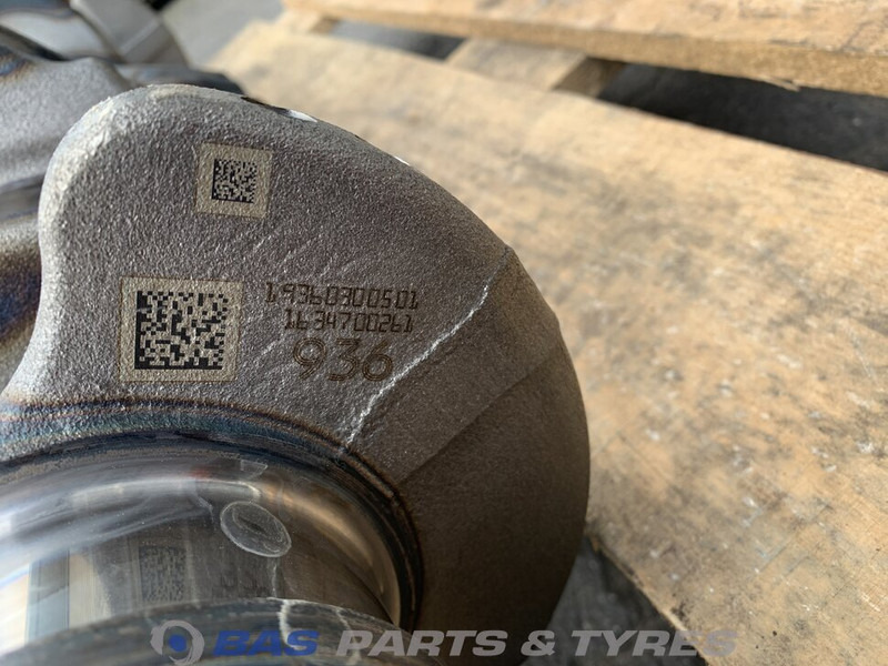 Mercedes-Benz Krukas Mercedes A 936 030 10 01 - عمود الكرانك - شاحنة: صورة 5 Mercedes-Benz Krukas Mercedes A 936 030 10 01 - عمود الكرانك - شاحنة: صورة 5