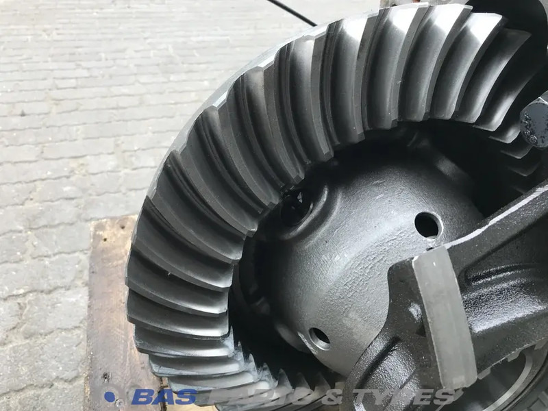 Meritor Differentieel Volvo RSS1344E P13170-E - ترس تفاضلي - شاحنة: صورة 5 Meritor Differentieel Volvo RSS1344E P13170-E - ترس تفاضلي - شاحنة: صورة 5
