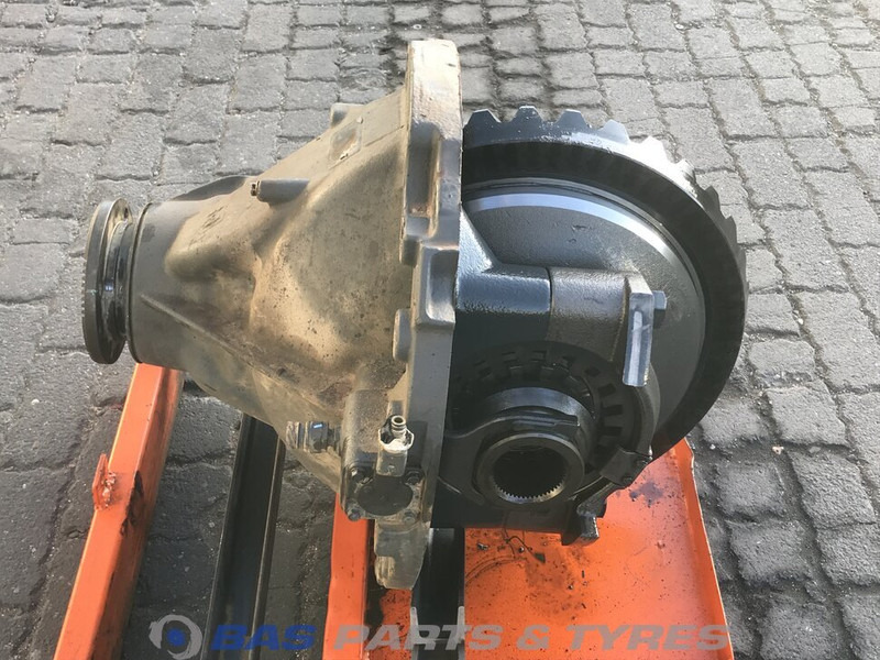 Meritor Differentieel Volvo RSS1360 P13180 - ترس تفاضلي - شاحنة: صورة 1 Meritor Differentieel Volvo RSS1360 P13180 - ترس تفاضلي - شاحنة: صورة 1