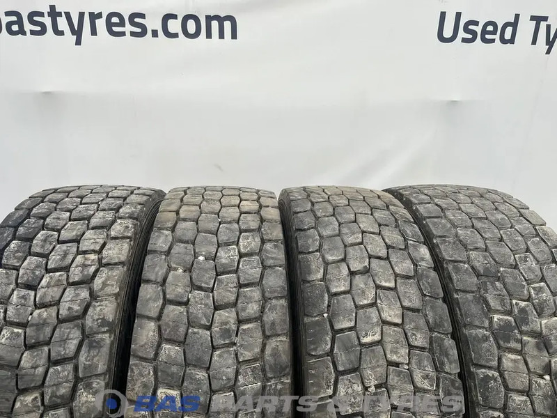 Michelin Michelin 275/70R22.5 X Multi D 148/145 M+S 3PMSF gebruikte set - إطارات - شاحنة: صورة 2 Michelin Michelin 275/70R22.5 X Multi D 148/145 M+S 3PMSF gebruikte set - إطارات - شاحنة: صورة 2