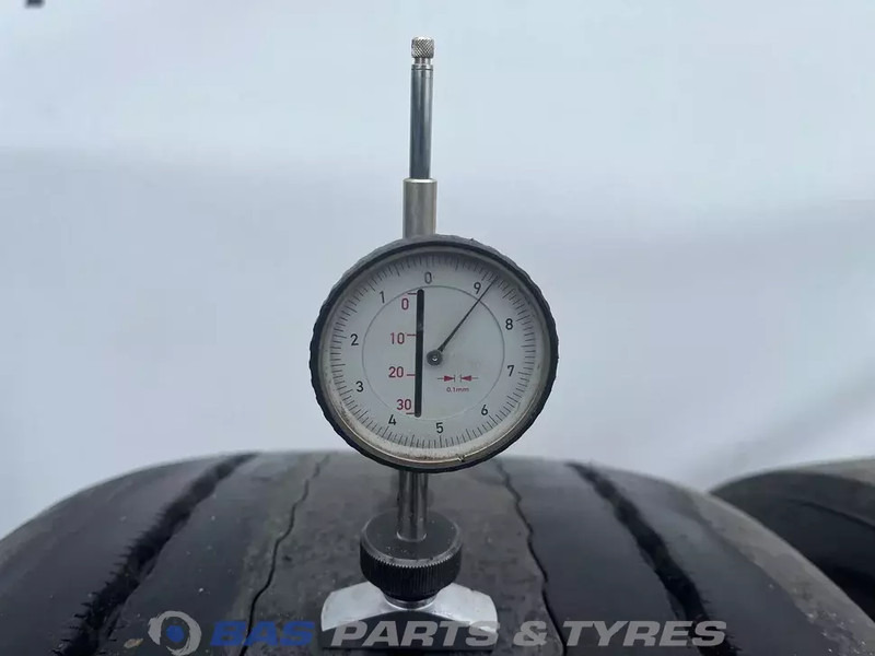 Michelin Michelin 385/55R22.5 X Multi F 160 K M+S 3PMSF gebruikte set - إطارات - شاحنة: صورة 3 Michelin Michelin 385/55R22.5 X Multi F 160 K M+S 3PMSF gebruikte set - إطارات - شاحنة: صورة 3