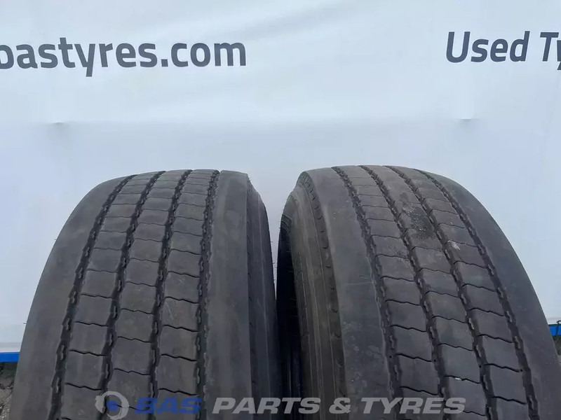 Pirelli - إطارات - شاحنة: صورة 2 Pirelli - إطارات - شاحنة: صورة 2