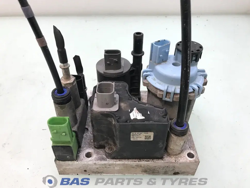 Renault AdBlue pomp Renault 7421679299 - قطع الغيار - شاحنة: صورة 3 Renault AdBlue pomp Renault 7421679299 - قطع الغيار - شاحنة: صورة 3