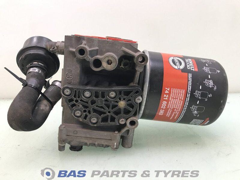 Renault Luchtdroger Renault 7421352785 - قطع الغيار - شاحنة: صورة 2 Renault Luchtdroger Renault 7421352785 - قطع الغيار - شاحنة: صورة 2