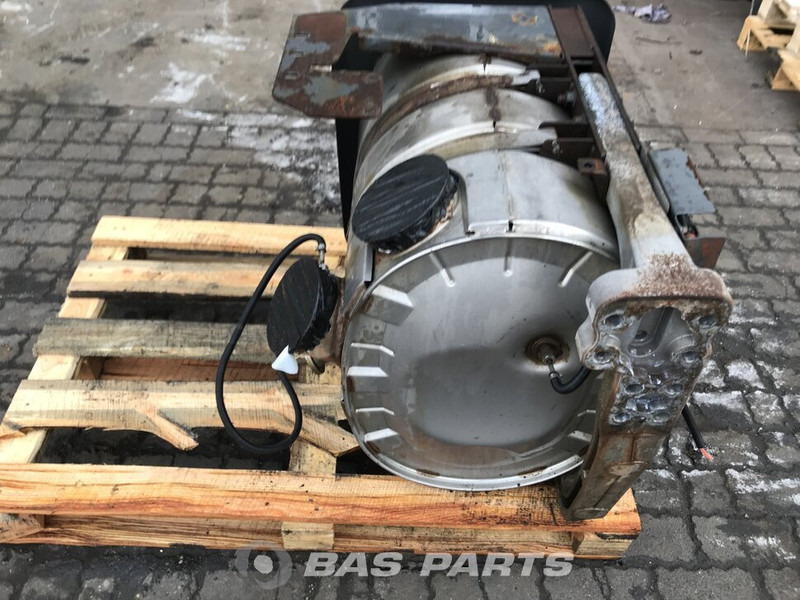 Renault PREMIUM Uitlaatdemper Renault kwaliteit 7420899871 - علبة العادم - شاحنة: صورة 4 Renault PREMIUM Uitlaatdemper Renault kwaliteit 7420899871 - علبة العادم - شاحنة: صورة 4