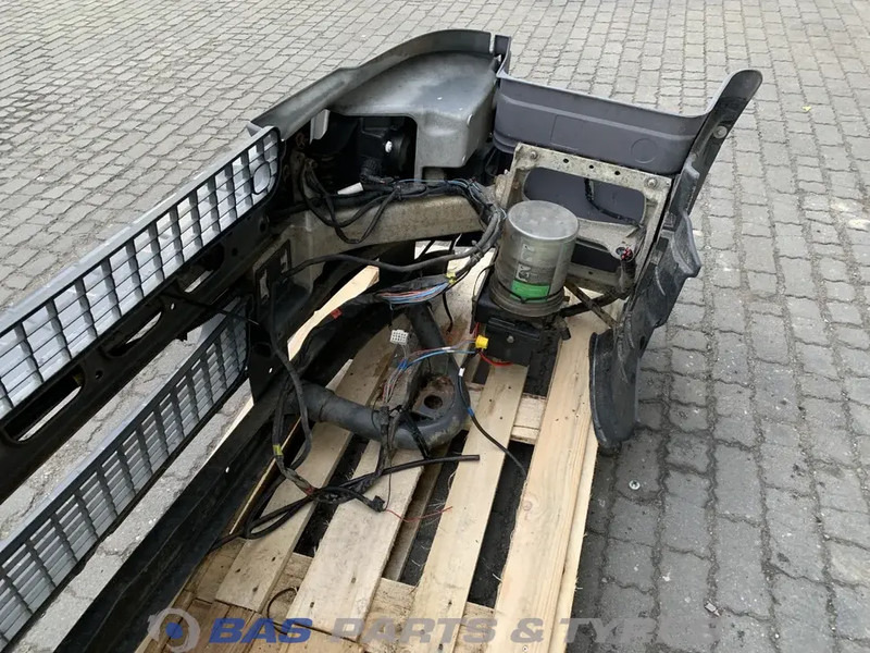 Renault Premium (Meerdere types) - مصد - شاحنة: صورة 5 Renault Premium (Meerdere types) - مصد - شاحنة: صورة 5