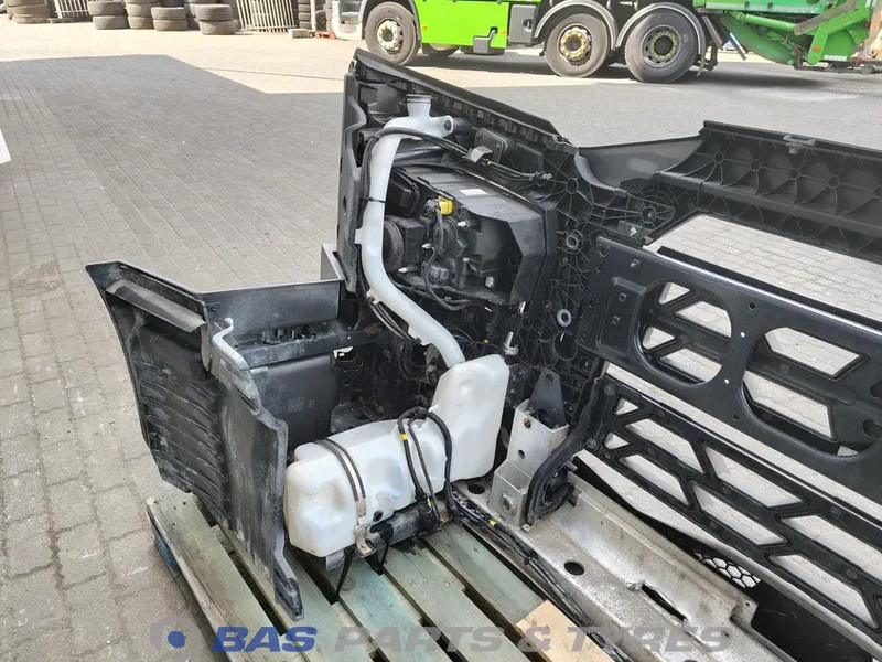 Renault T-Serie Bumper Renault 7482540689 - مصد - شاحنة: صورة 5 Renault T-Serie Bumper Renault 7482540689 - مصد - شاحنة: صورة 5