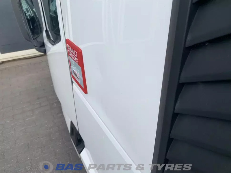 الكابينة والداخلية - شاحنة Renault T-Serie: صورة 16 الكابينة والداخلية - شاحنة Renault T-Serie: صورة 16