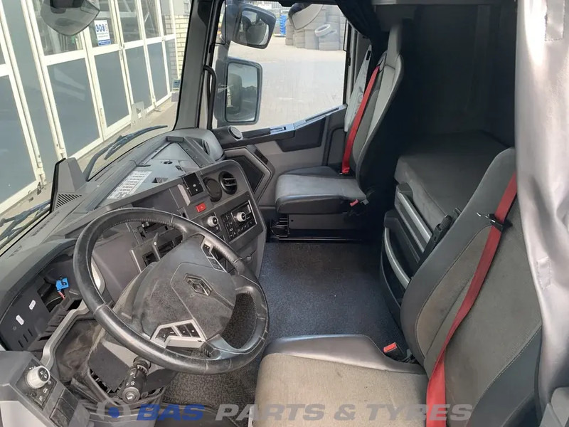 الكابينة والداخلية - شاحنة Renault T-Serie: صورة 8 الكابينة والداخلية - شاحنة Renault T-Serie: صورة 8