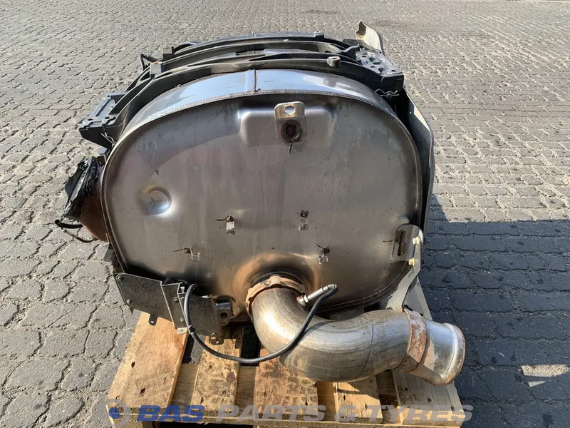 Renault Uitlaatdemper Renault 7422495990 - علبة العادم - شاحنة: صورة 4 Renault Uitlaatdemper Renault 7422495990 - علبة العادم - شاحنة: صورة 4