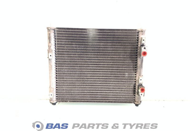 Scania Condensator Scania 2187711 - جزء تكييف الهواء - شاحنة: صورة 2 Scania Condensator Scania 2187711 - جزء تكييف الهواء - شاحنة: صورة 2