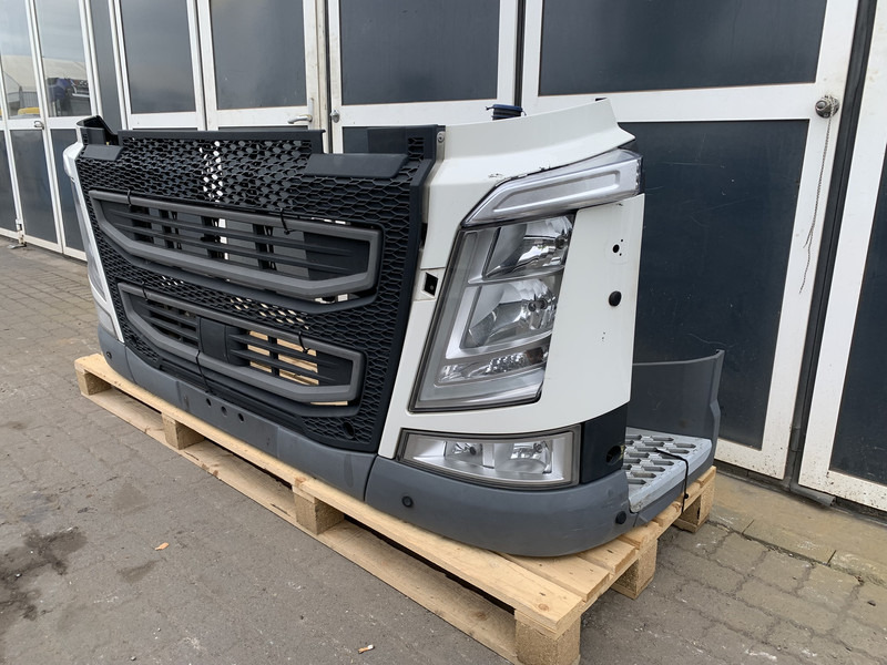 Volvo FH4 - مصد - شاحنة: صورة 2 Volvo FH4 - مصد - شاحنة: صورة 2