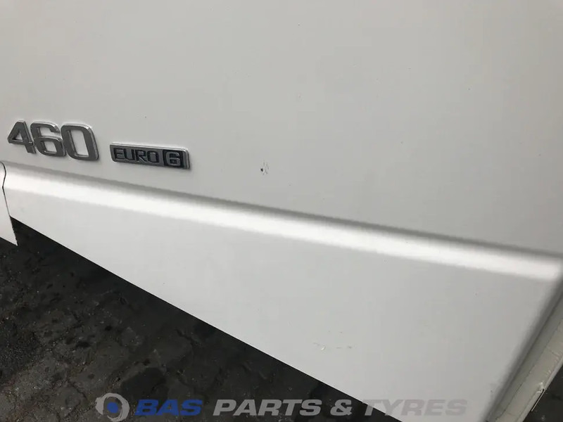 الكابينة والداخلية - شاحنة Volvo FH4: صورة 14