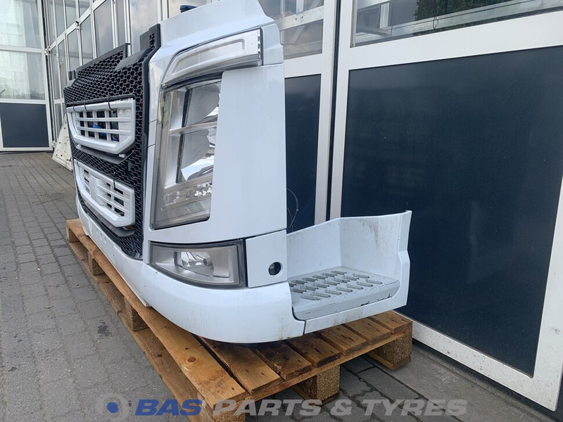 Volvo FH4 - مصد - شاحنة: صورة 2 Volvo FH4 - مصد - شاحنة: صورة 2