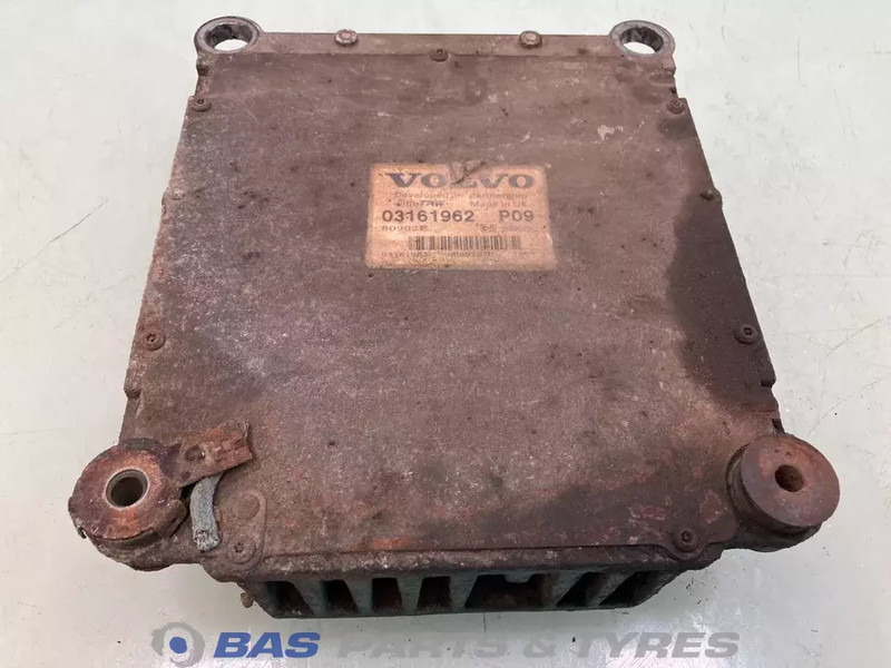 Volvo Motormanagement ECU Volvo 8170700 - وحدة إي سي يو - شاحنة: صورة 2 Volvo Motormanagement ECU Volvo 8170700 - وحدة إي سي يو - شاحنة: صورة 2