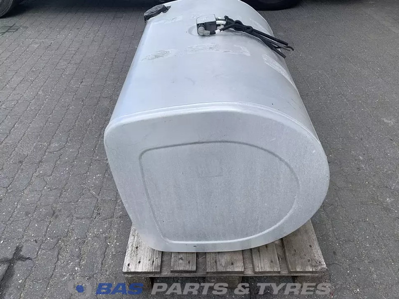 Volvo - خزان الوقود - شاحنة: صورة 2 Volvo - خزان الوقود - شاحنة: صورة 2