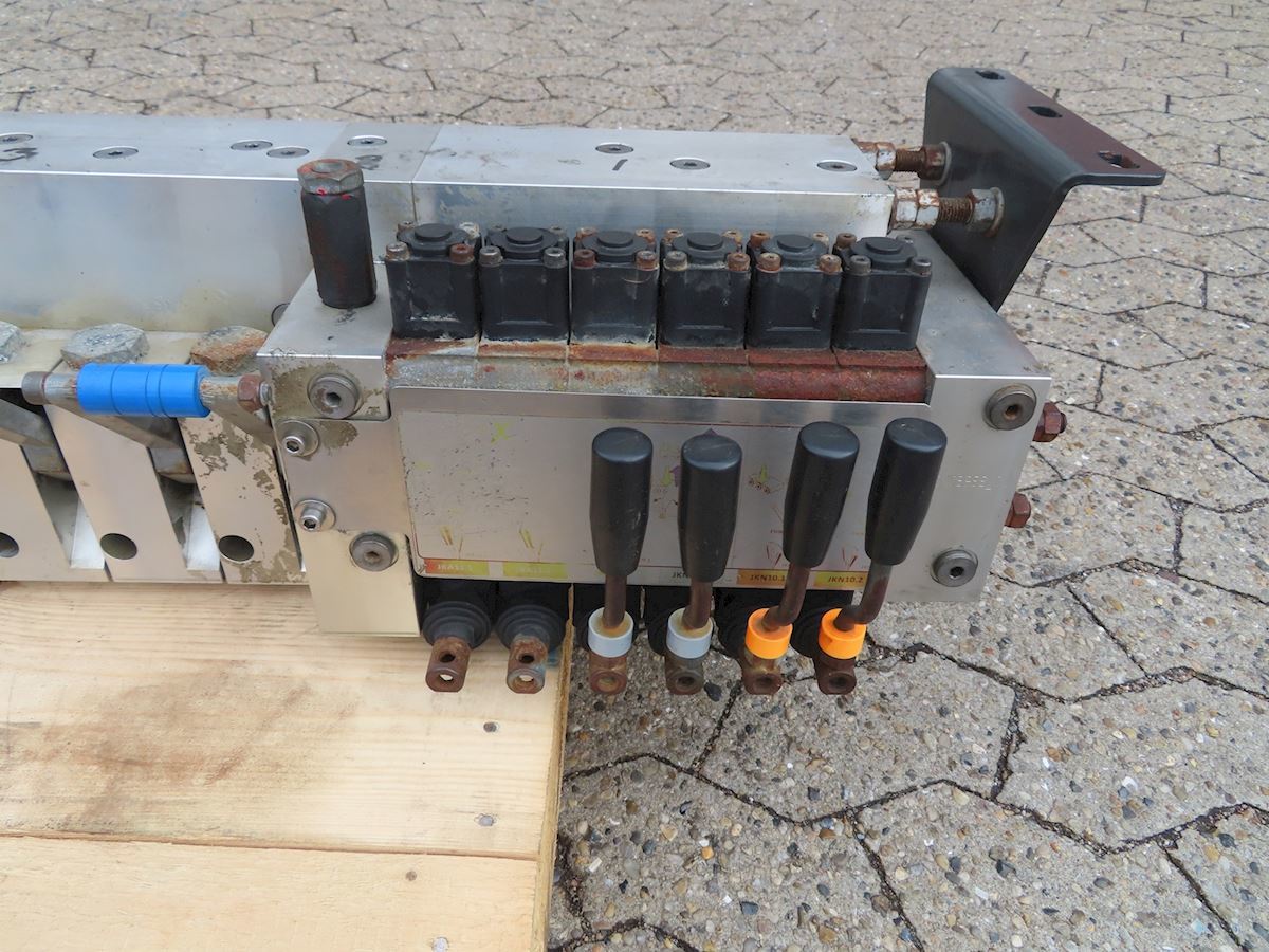 Goldhofer Bejeningsblok t. uni-svanehals - قطع الغيار - مقطورة: صورة 2 Goldhofer Bejeningsblok t. uni-svanehals - قطع الغيار - مقطورة: صورة 2