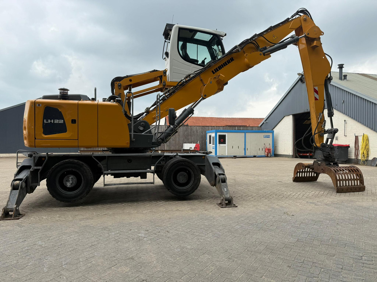 LIEBHERR LH22M - آلة التعامل مع النفايات: صورة 3 LIEBHERR LH22M - آلة التعامل مع النفايات: صورة 3