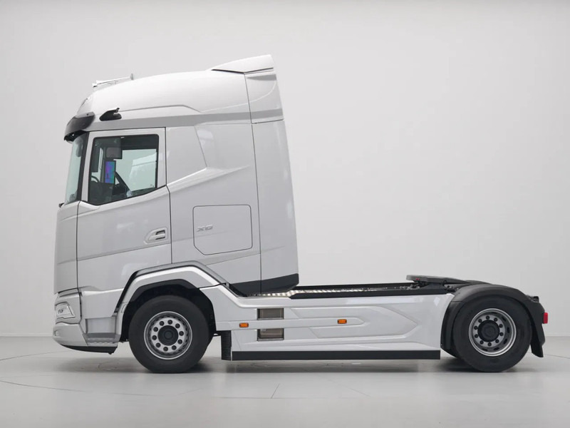 DAF XG 480 FT DVS LEATHER PTO-PREP B3-ALARM SILVER METALLIC (J5320MESI) VECTO 2 - رأس تريلا: صورة 3 DAF XG 480 FT DVS LEATHER PTO-PREP B3-ALARM SILVER METALLIC (J5320MESI) VECTO 2 - رأس تريلا: صورة 3