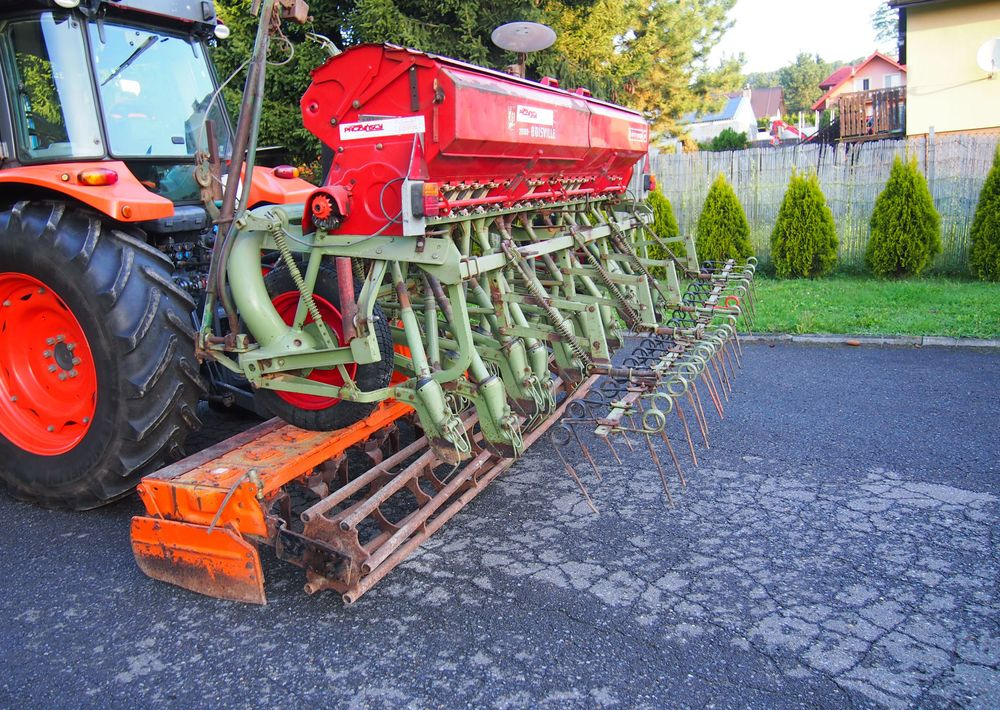 Agregat uprawowo-siewny Maschio 300 1998 Agregat uprawowo-siewny Maschio Nodet - آلة بذر الحصاد: صورة 1 Agregat uprawowo-siewny Maschio 300 1998 Agregat uprawowo-siewny Maschio Nodet - آلة بذر الحصاد: صورة 1