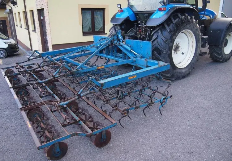 Agregat uprawowy Rabe Werk szerokość robocza 4,7m - معدات حرث التربة: صورة 1 Agregat uprawowy Rabe Werk szerokość robocza 4,7m - معدات حرث التربة: صورة 1