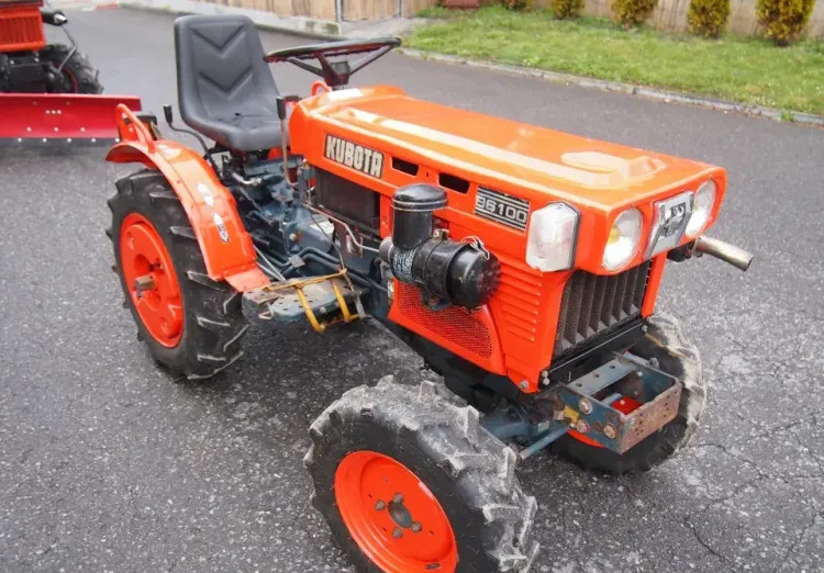 جرار Ciągnik Kubota B6100 1995 4x4: صورة 10