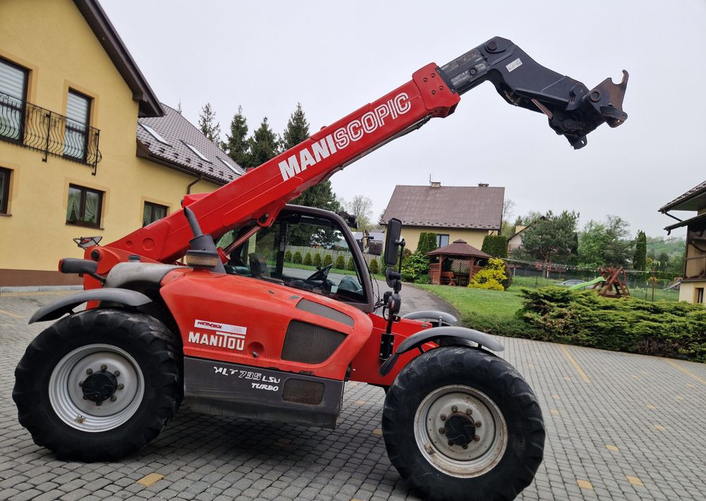 Ładowarka teleskopowa Manitou MLT 735-120 LSU 2012 Ładowarka teleskopowa Manitou MLT 735-120 LSU - آلة رفع ونقل تلسكوبية: صورة 4 Ładowarka teleskopowa Manitou MLT 735-120 LSU 2012 Ładowarka teleskopowa Manitou MLT 735-120 LSU - آلة رفع ونقل تلسكوبية: صورة 4