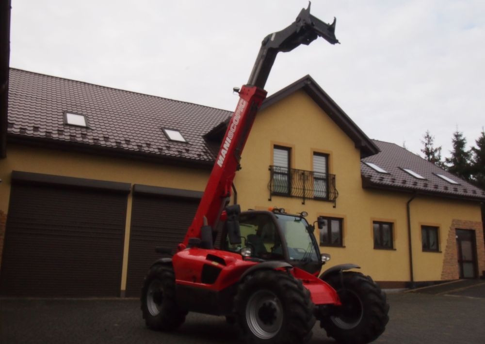 Ładowarka teleskopowa Manitou MLT 735-120LSU 2012 Manitou Silnik Mercedes - آلة رفع ونقل تلسكوبية: صورة 5 Ładowarka teleskopowa Manitou MLT 735-120LSU 2012 Manitou Silnik Mercedes - آلة رفع ونقل تلسكوبية: صورة 5