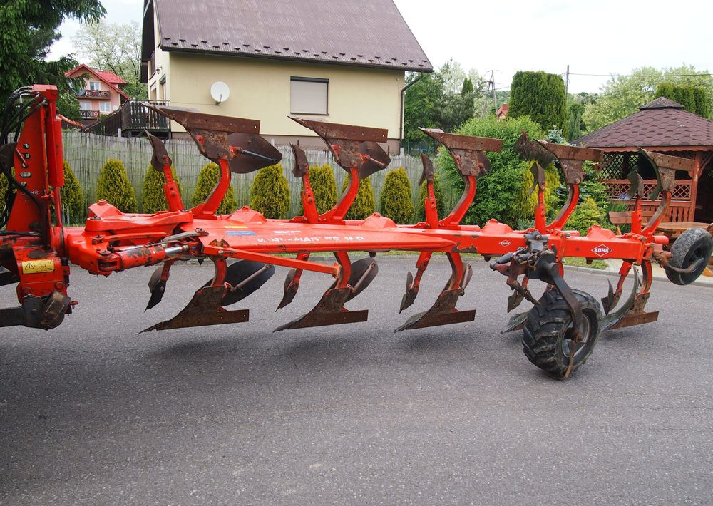 محراث Pług obrotowy Kuhn Kuhn Vari-Master 150 4+1  Pług obracany Kuhn Vari-Master 150 4+1: صورة 9