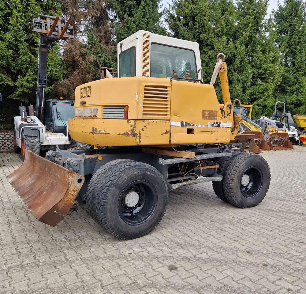 Pozostałe części Liebherr Liebherr A308 1999 Koparka kołowa Liebherr 308 - حفّار: صورة 1 Pozostałe części Liebherr Liebherr A308 1999 Koparka kołowa Liebherr 308 - حفّار: صورة 1