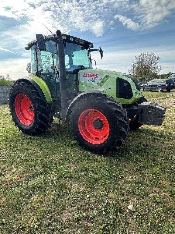 Claas Arion 430 - جرار: صورة 1 Claas Arion 430 - جرار: صورة 1