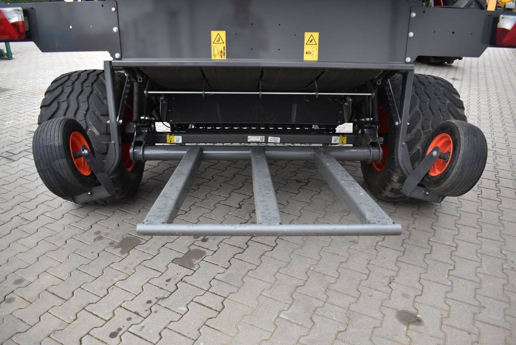 آلة بالات دائرية Claas Variant 460 RC: صورة 21 آلة بالات دائرية Claas Variant 460 RC: صورة 21