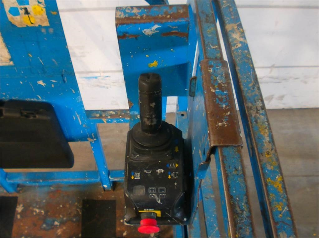 مرفاع مقصي Genie GS2646: صورة 9