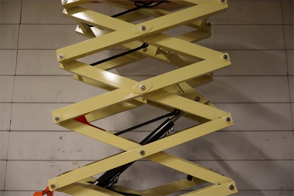 مرفاع مقصي JLG ES3246: صورة 8 مرفاع مقصي JLG ES3246: صورة 8