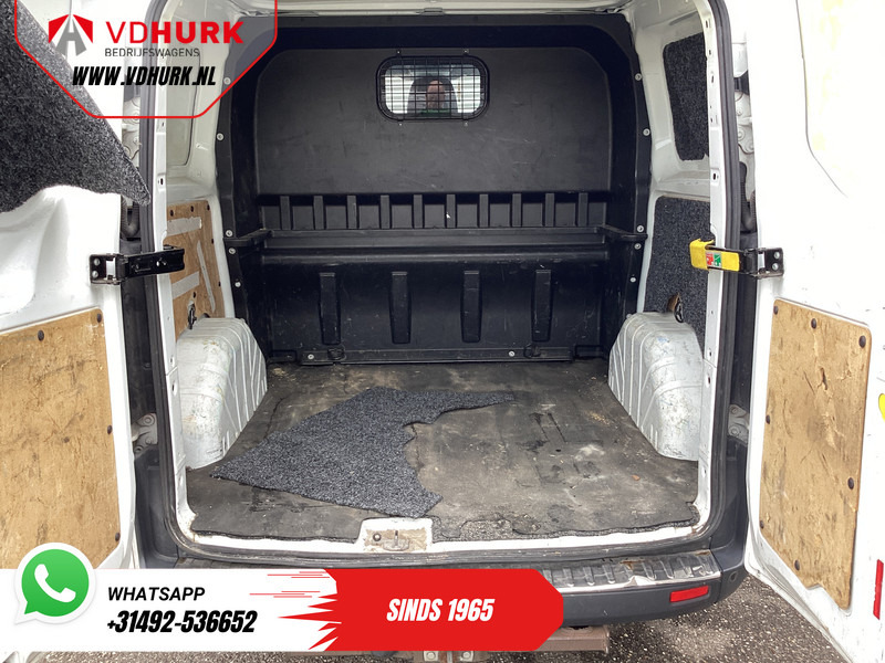 Ford Transit Custom 2.2 TDCI Trend Dubbel Cabine EXPORT Cruise/ Camera/ PDC/ Sidebars/ Airco - فان المدمجة, الشاحنات الصغيرة كابينة مزدوجة: صورة 5 Ford Transit Custom 2.2 TDCI Trend Dubbel Cabine EXPORT Cruise/ Camera/ PDC/ Sidebars/ Airco - فان المدمجة, الشاحنات الصغيرة كابينة مزدوجة: صورة 5