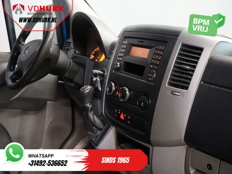 Mercedes-Benz Sprinter 213 2.2 CDI Aut. L2H2 9 Persoons EXPORT Incl. BTW&BPM €13.915,- Airco/ PDC/ Sidebars/ Rearbar - حافلة صغيرة, ميكروباص: صورة 3 Mercedes-Benz Sprinter 213 2.2 CDI Aut. L2H2 9 Persoons EXPORT Incl. BTW&BPM €13.915,- Airco/ PDC/ Sidebars/ Rearbar - حافلة صغيرة, ميكروباص: صورة 3