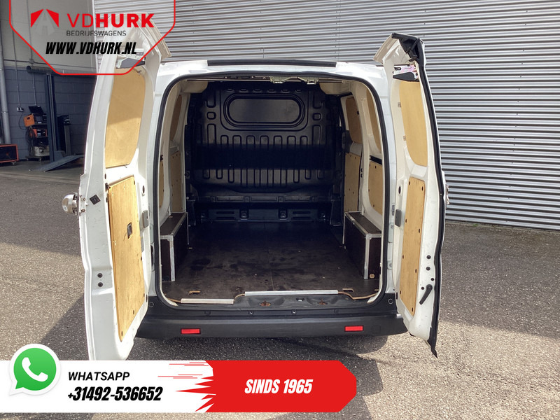 Nissan E-NV200 Van Business 40 kWh EXPORT ONLY 200km WLTP Snellader/ Climate/ Camera/ Cruise - فان, فان كهربائية: صورة 5 Nissan E-NV200 Van Business 40 kWh EXPORT ONLY 200km WLTP Snellader/ Climate/ Camera/ Cruise - فان, فان كهربائية: صورة 5