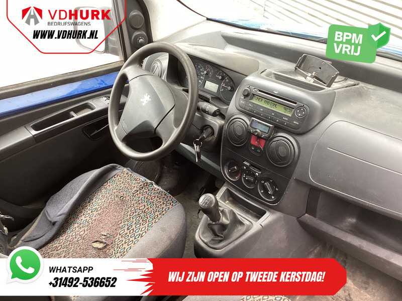 Peugeot Bipper 1.4 HDi EXPORT ONLY NL Auto/ Carkit/ Betimmerd/ Radio/ Trekhaak - فان المدمجة: صورة 3 Peugeot Bipper 1.4 HDi EXPORT ONLY NL Auto/ Carkit/ Betimmerd/ Radio/ Trekhaak - فان المدمجة: صورة 3
