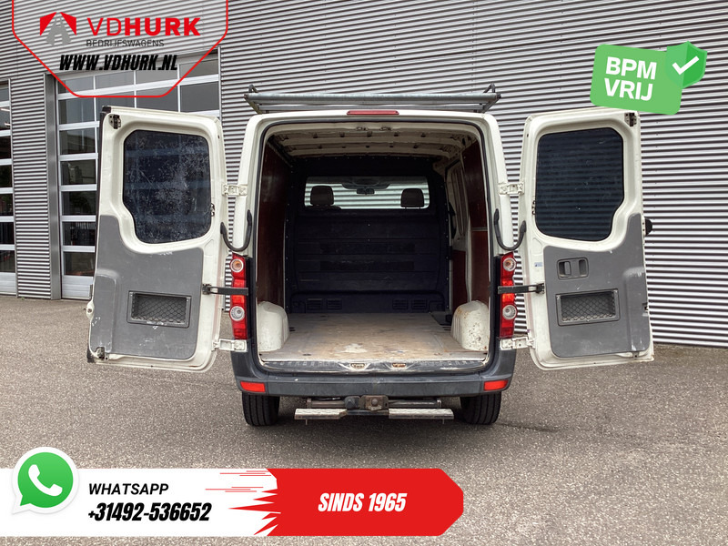 Volkswagen Crafter 35 2.5 TDI EXPORT ONLY MARGE 5 cil./ Riem V.V/ APK 5-2026/ Imperiaal/ Gev.stoel/ 2.8t Trekverm./ Trekhaak/ Airco - فان: صورة 5 Volkswagen Crafter 35 2.5 TDI EXPORT ONLY MARGE 5 cil./ Riem V.V/ APK 5-2026/ Imperiaal/ Gev.stoel/ 2.8t Trekverm./ Trekhaak/ Airco - فان: صورة 5