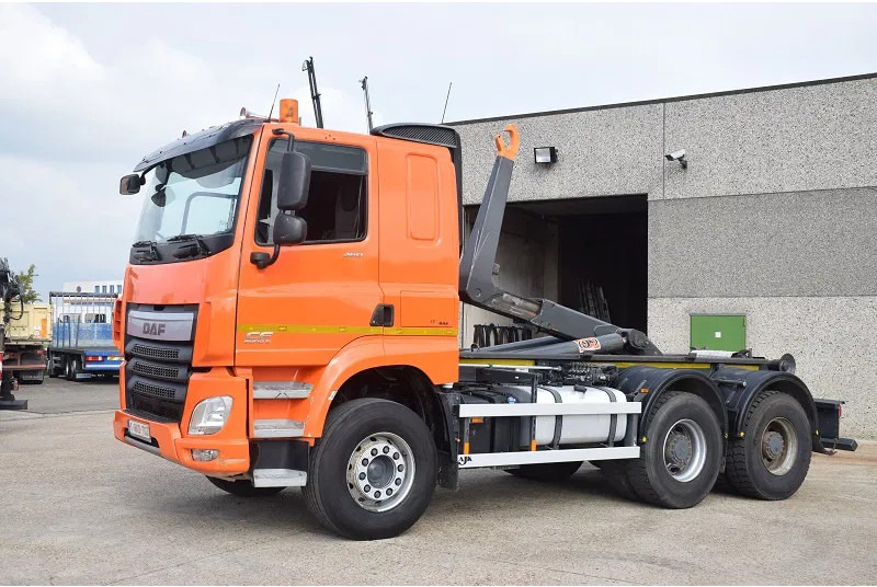 DAF CF 460 - شاحنة برافعة خطافية: صورة 4 DAF CF 460 - شاحنة برافعة خطافية: صورة 4
