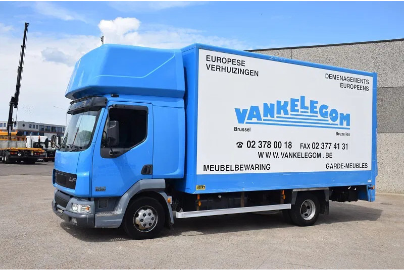 DAF LF 220 LF45 220 - شاحنة صندوقية: صورة 2 DAF LF 220 LF45 220 - شاحنة صندوقية: صورة 2