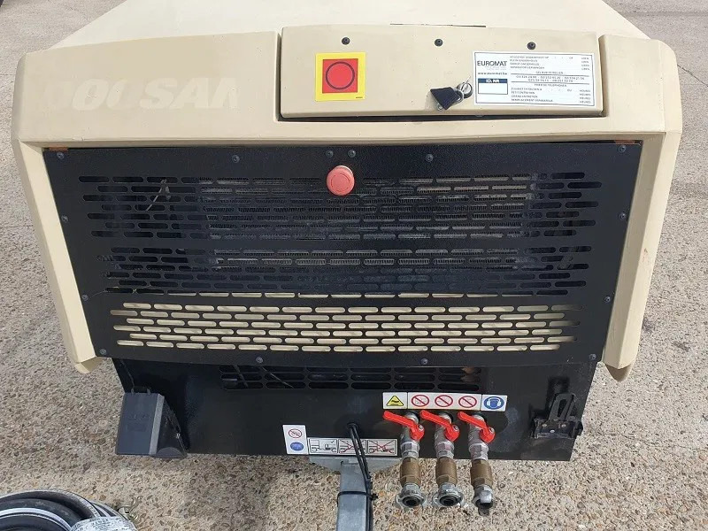 Doosan Doosan 77.55- stock id116 - ضاغط هوائي: صورة 2 Doosan Doosan 77.55- stock id116 - ضاغط هوائي: صورة 2