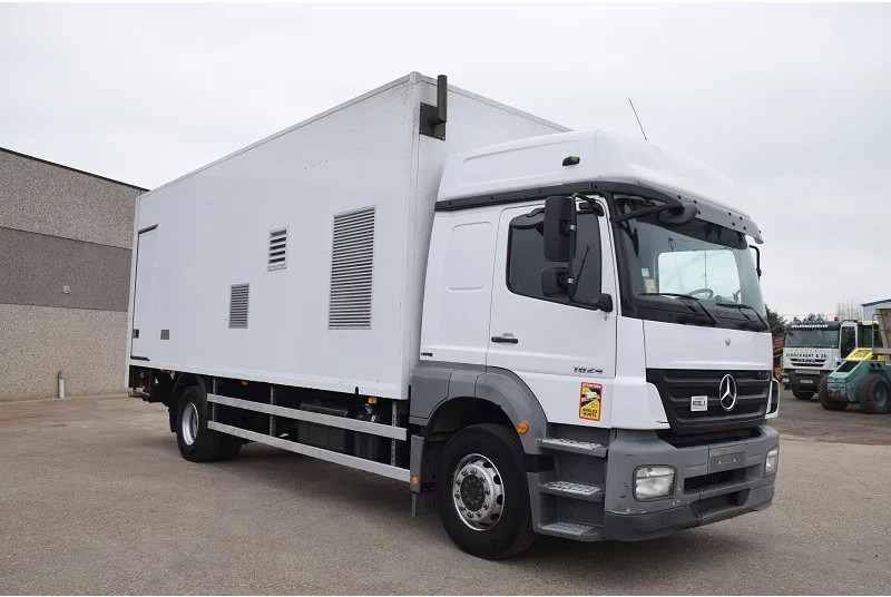 Mercedes-Benz Axor 1824 - شاحنة صندوقية: صورة 4 Mercedes-Benz Axor 1824 - شاحنة صندوقية: صورة 4