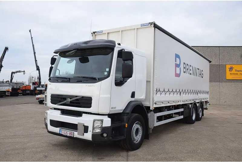 Volvo FE 300 - شاحنة صندوقية: صورة 2 Volvo FE 300 - شاحنة صندوقية: صورة 2