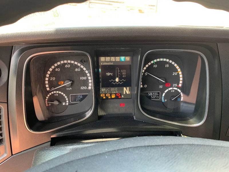 Mercedes-Benz Actros 2548 6X2 + Aanhanger*Palfinger crane*Cruise control*Airco* - شاحنة ذات ستائر جانبية, شاحنة كرين: صورة 5 Mercedes-Benz Actros 2548 6X2 + Aanhanger*Palfinger crane*Cruise control*Airco* - شاحنة ذات ستائر جانبية, شاحنة كرين: صورة 5