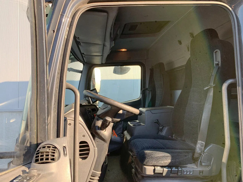 Mercedes-Benz Atego 1018 KOELING*Cruise control*Airconditioning*Geveerde bestuurdersstoel* - شاحنة صندوقية: صورة 2 Mercedes-Benz Atego 1018 KOELING*Cruise control*Airconditioning*Geveerde bestuurdersstoel* - شاحنة صندوقية: صورة 2